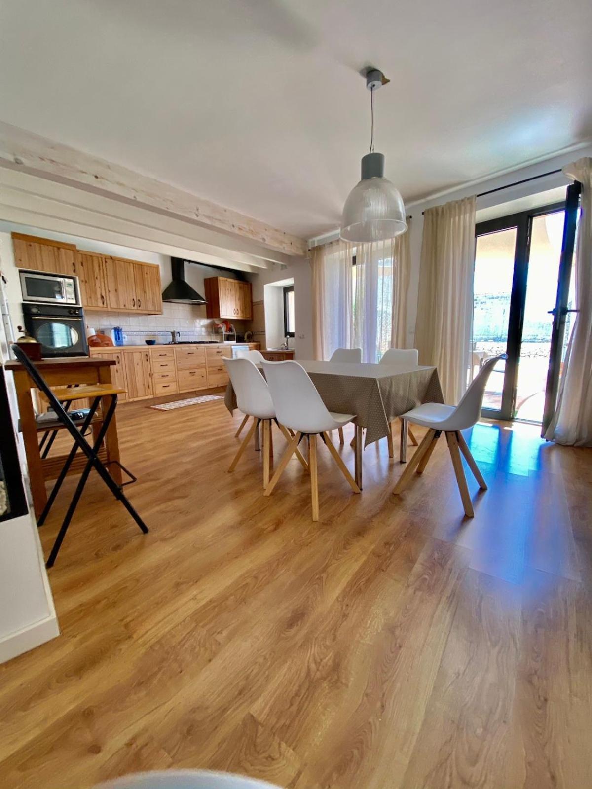 Villas2meet Jimmy Lloret Apartment